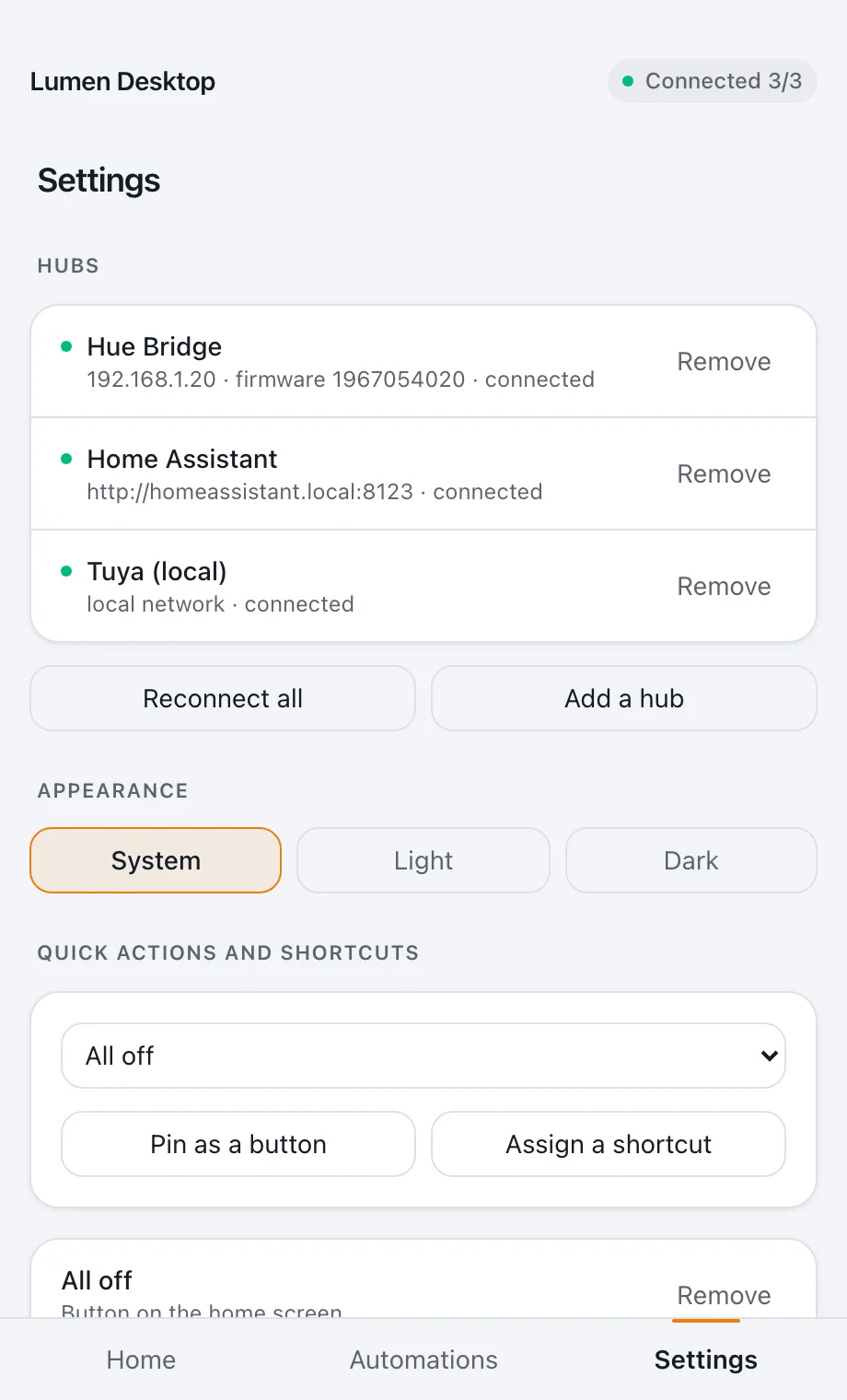 Ustawienia z trzema połączonymi hubami — Hue Bridge, Home Assistant i Tuya — oraz wyborem motywu